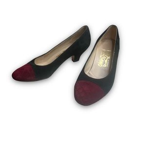 Salvatore Ferragamo VELVET HEELS 6